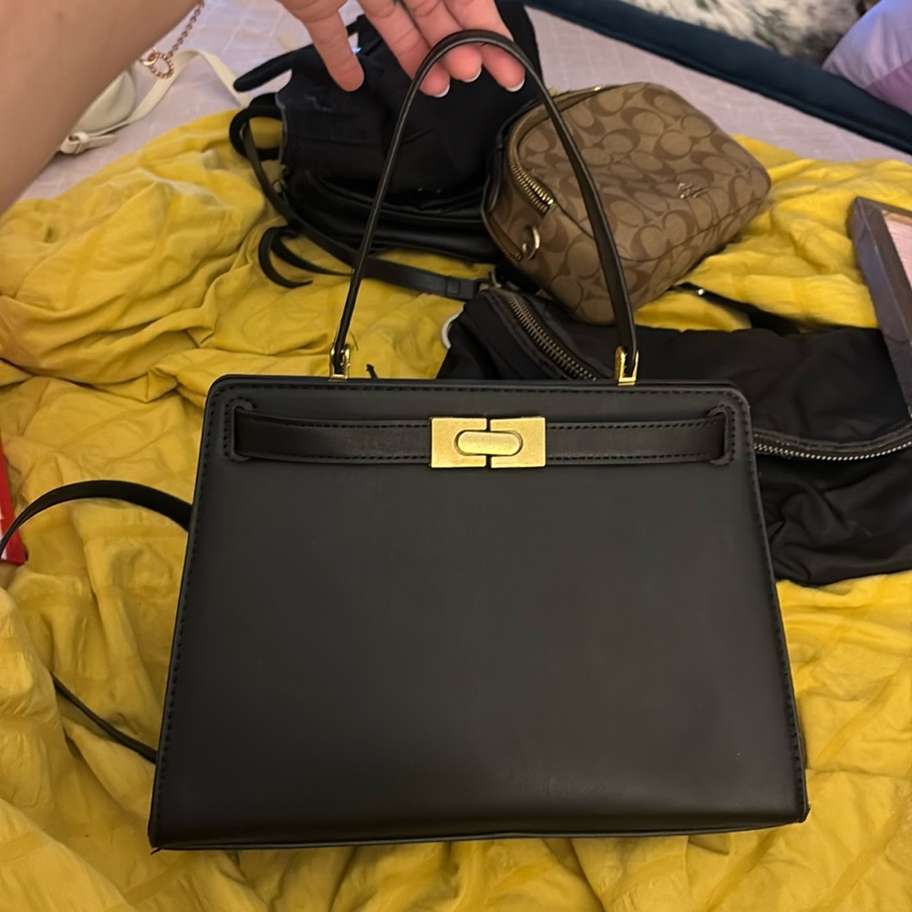 Elegant Black Handbag